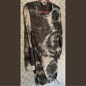 Gray and White Mini Dress with Long Cuffed Sleeves